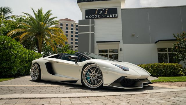 2014 Lamborghini Aventador 2dr Convertible 50th Anniversario - 22875851 - 72