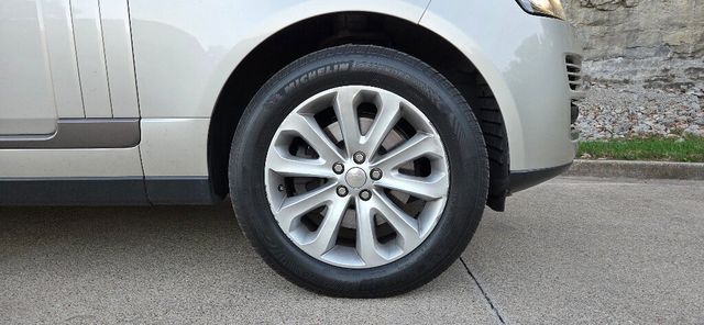 2014 Land Rover Range Rover VERY CLEAN LOW MILES - 22931456 - 41