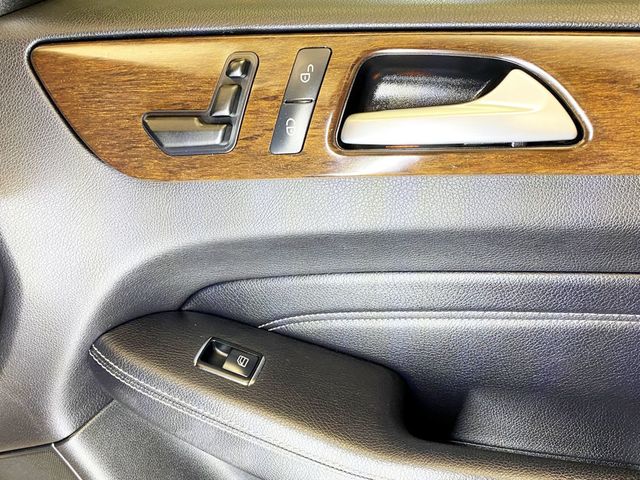 2014 Mercedes-Benz M-Class 4MATIC 4dr ML 350 - 22937084 - 46