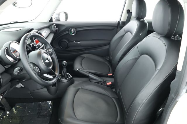 2014 MINI Cooper Hardtop 2 Door Cpe with 16'' Victory Spoke Alloy Wheels - 22926124 - 17