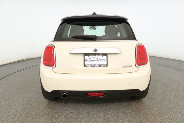2014 MINI Cooper Hardtop 2 Door Cpe with 16'' Victory Spoke Alloy Wheels - 22926124 - 4