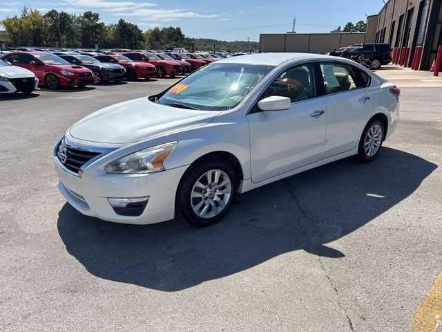 2014 Nissan Altima 4dr Sedan I4 2.5 S - 22930400 - 2