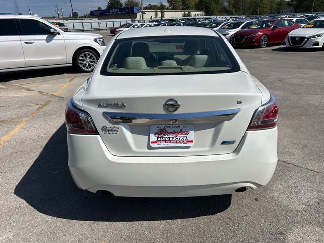 2014 Nissan Altima 4dr Sedan I4 2.5 S - 22930400 - 4