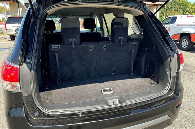 2014 Nissan Pathfinder 4WD 4dr S - 22940350 - 32