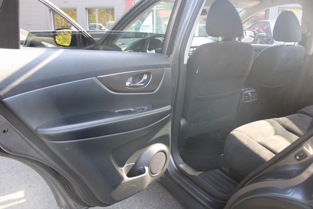 2014 Nissan Rogue FWD 4dr SV - 22901626 - 15