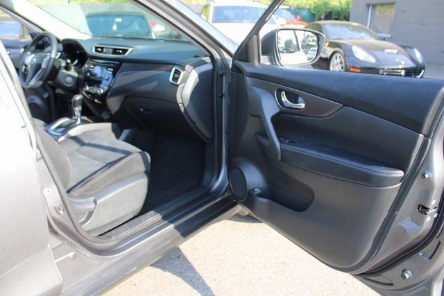 2014 Nissan Rogue FWD 4dr SV - 22901626 - 21