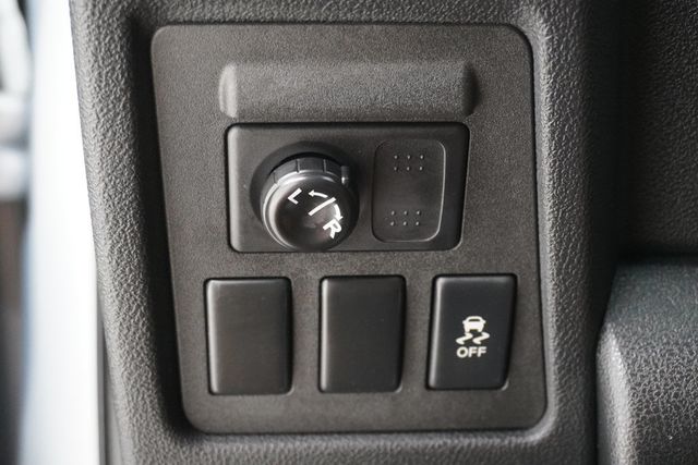 2014 Nissan Rogue Select FWD 4dr S - 22923135 - 17