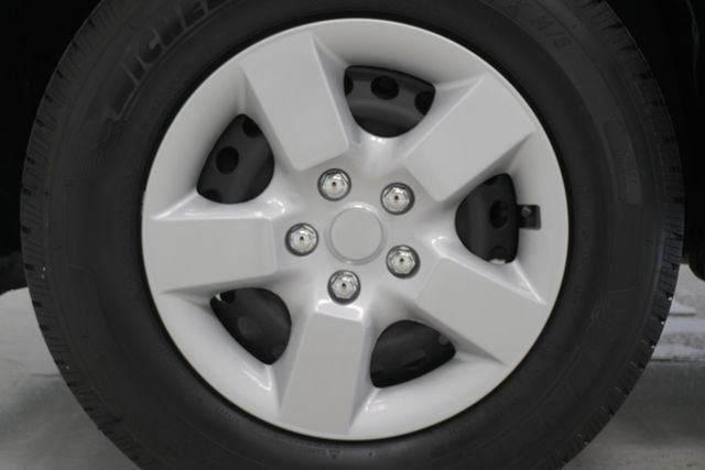 2014 Nissan Rogue Select FWD 4dr S - 22923135 - 20