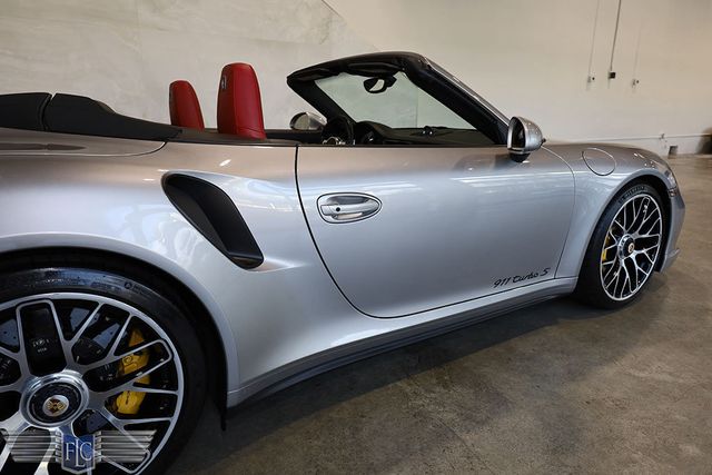 2014 Porsche 911 2dr Cabriolet Turbo S - 22886118 - 9