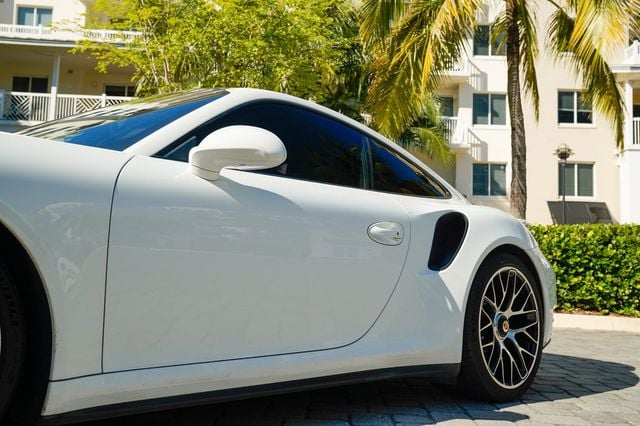 2014 Porsche 911 2dr Coupe Turbo S - 22932983 - 10