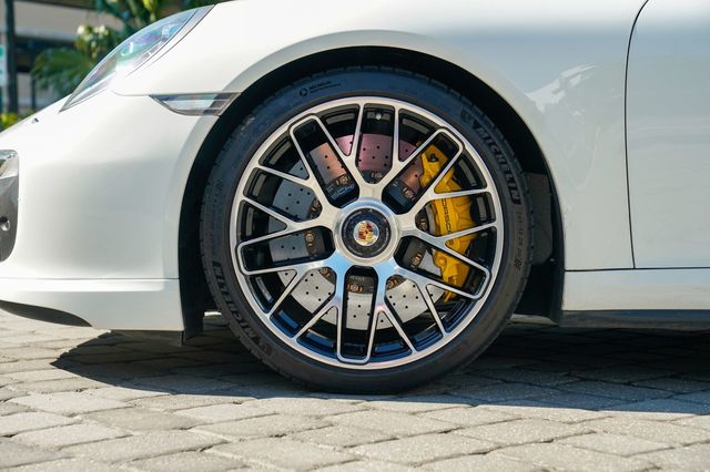 2014 Porsche 911 2dr Coupe Turbo S - 22932983 - 13