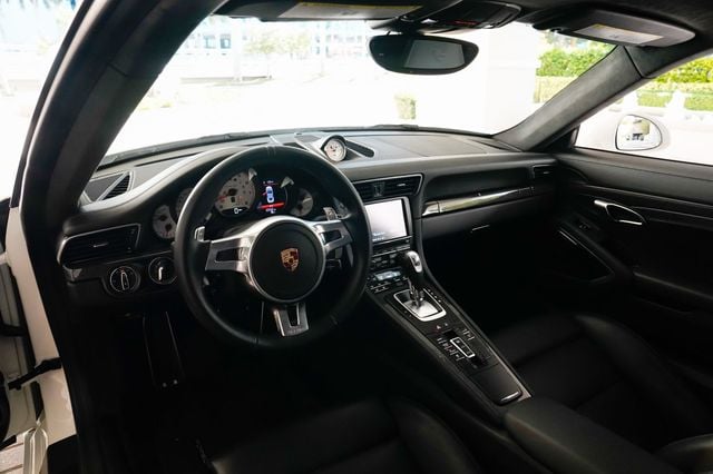 2014 Porsche 911 2dr Coupe Turbo S - 22932983 - 2
