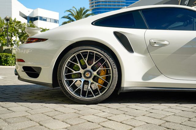 2014 Porsche 911 2dr Coupe Turbo S - 22932983 - 30