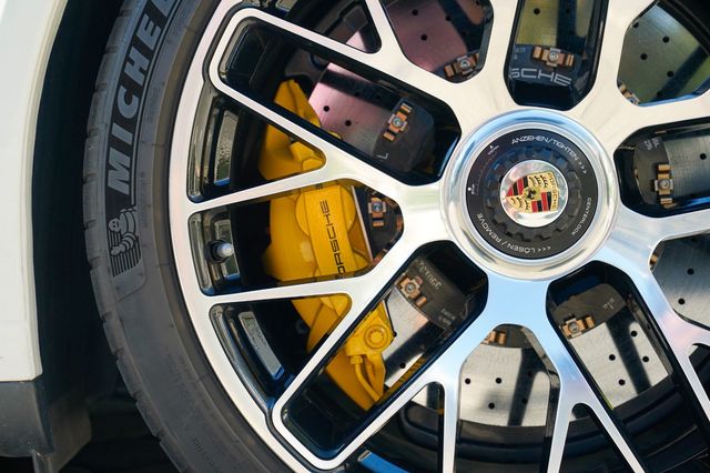 2014 Porsche 911 2dr Coupe Turbo S - 22932983 - 42