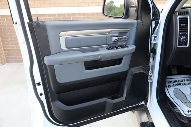 2014 Ram 1500 2WD Crew Cab 140.5" Lone Star - 22903057 - 13