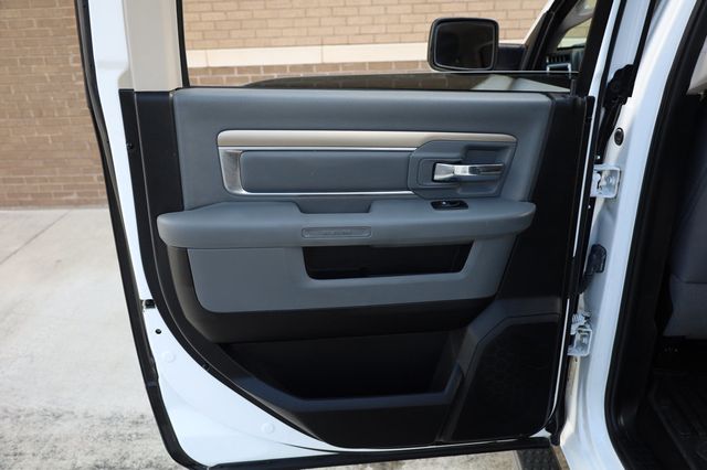 2014 Ram 1500 2WD Crew Cab 140.5" Lone Star - 22903057 - 17