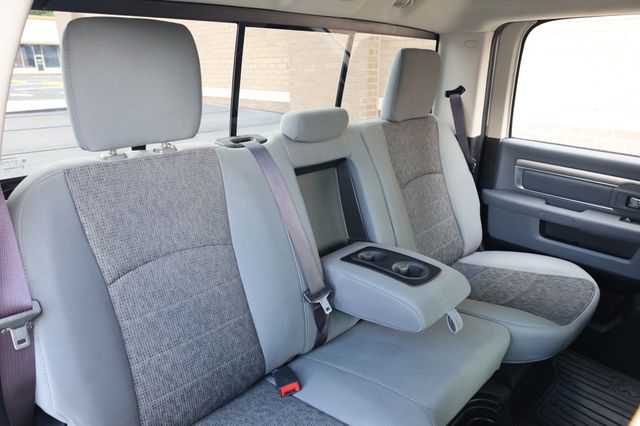 2014 Ram 1500 2WD Crew Cab 140.5" Lone Star - 22903057 - 24