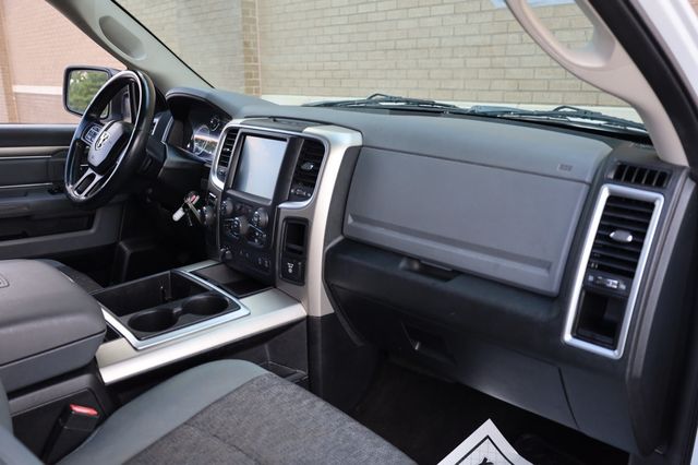 2014 Ram 1500 2WD Crew Cab 140.5" Lone Star - 22903057 - 28