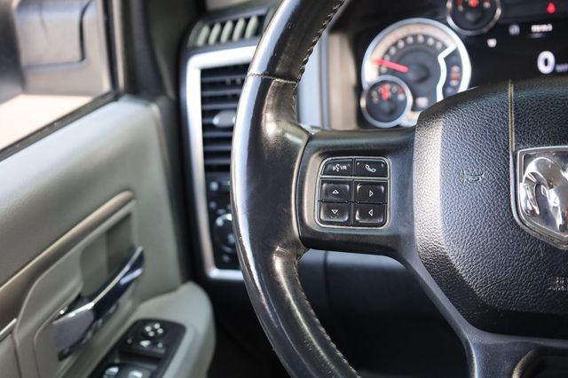 2014 Ram 1500 2WD Crew Cab 140.5" Lone Star - 22903057 - 31