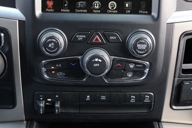 2014 Ram 1500 2WD Crew Cab 140.5" Lone Star - 22903057 - 40