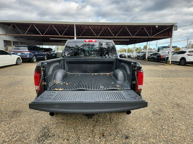 2014 Ram 1500 4WD Crew Cab 140.5'' Express with V8 HEMI & Black Express Group - 22934240 - 20