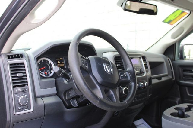 2014 Ram 1500 4WD Crew Cab 140.5" Tradesman - 22906847 - 9