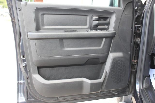 2014 Ram 1500 4WD Crew Cab 140.5" Tradesman - 22906847 - 8