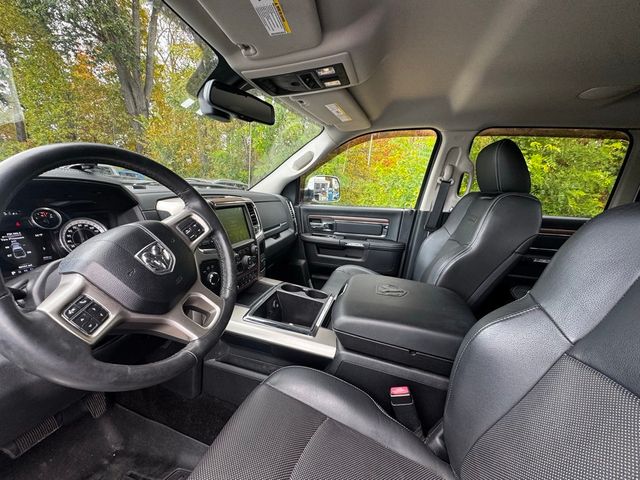 2014 Ram 3500 4WD Crew Cab 149" Laramie - 22936697 - 24