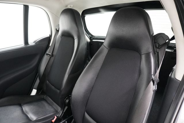 2014 smart Fortwo  - 22896353 - 9