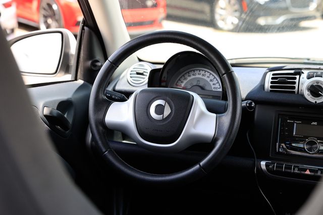 2014 smart Fortwo 2dr Coupe Pure - 22623156 - 21
