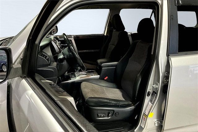 2014 Toyota 4Runner 4WD 4dr V6 SR5 - 22936869 - 9