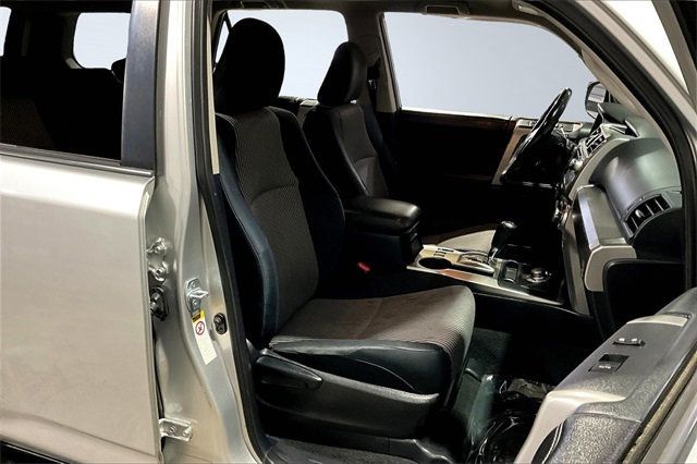 2014 Toyota 4Runner 4WD 4dr V6 SR5 - 22936869 - 11