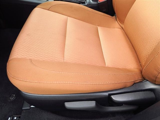 2014 Toyota Corolla 4dr Sdn CVT LE - 16925879 - 18