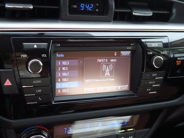 2014 Toyota Corolla 4dr Sdn CVT LE - 16925879 - 20