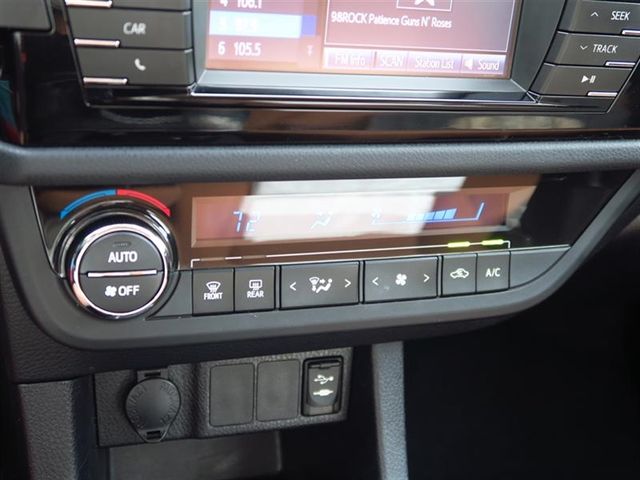 2014 Toyota Corolla 4dr Sdn CVT LE - 16925879 - 22