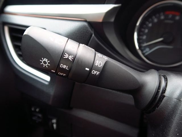 2014 Toyota Corolla 4dr Sdn CVT LE - 16925879 - 26