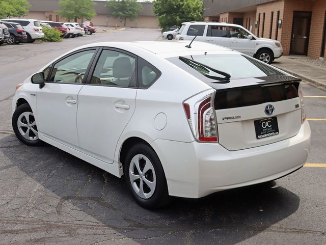 2014 Toyota Prius 5dr Hatchback Two - 22867096 - 9