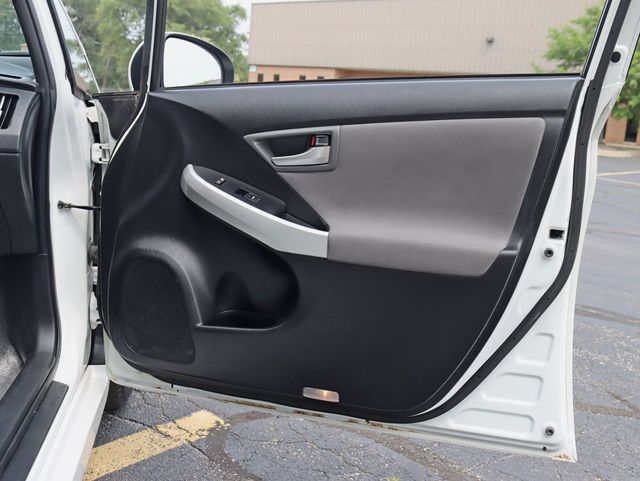 2014 Toyota Prius 5dr Hatchback Two - 22867096 - 21