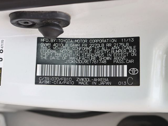 2014 Toyota Prius 5dr Hatchback Two - 22867096 - 26