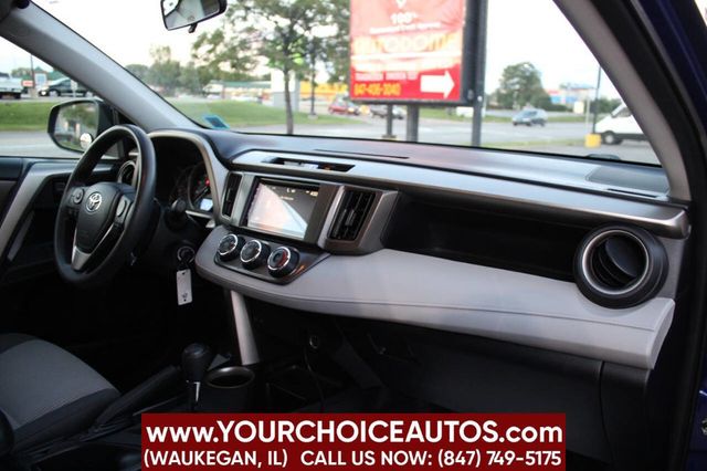 2014 Toyota RAV4 AWD 4dr LE - 22907541 - 14