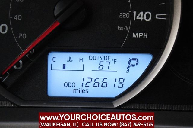 2014 Toyota RAV4 AWD 4dr LE - 22907541 - 24