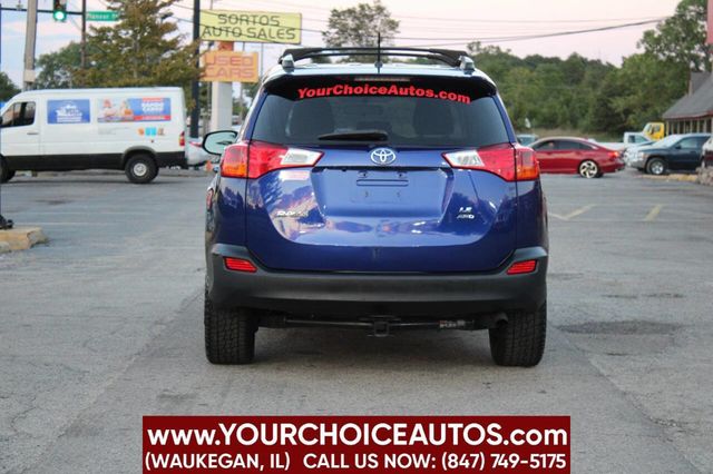 2014 Toyota RAV4 AWD 4dr LE - 22907541 - 5