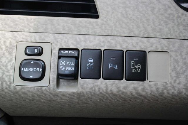 2014 Toyota Sienna 5dr 7-Passenger Van V6 XLE AWD - 22928590 - 27