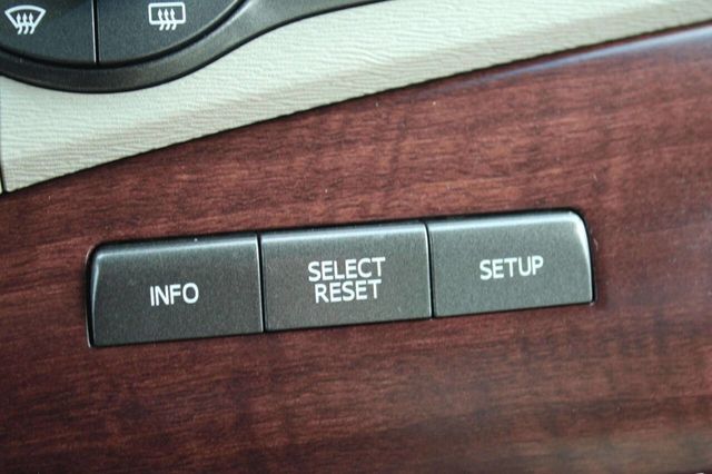 2014 Toyota Sienna 5dr 7-Passenger Van V6 XLE AWD - 22928590 - 29