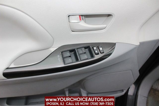 2014 Toyota Sienna LE 7 Passenger Auto Access Seat 4dr Mini Van - 22297412 - 15