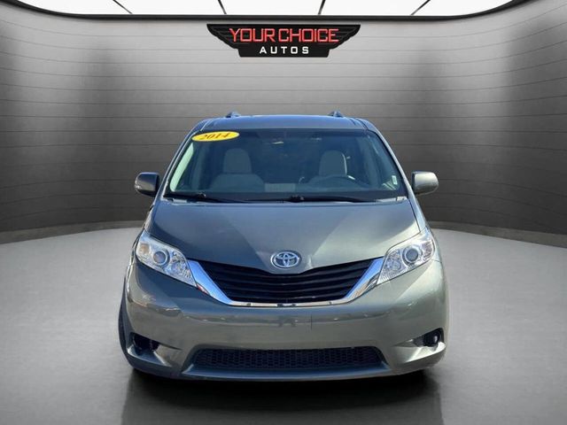 2014 Toyota Sienna LE 8 Passenger 4dr Mini Van - 22936980 - 12