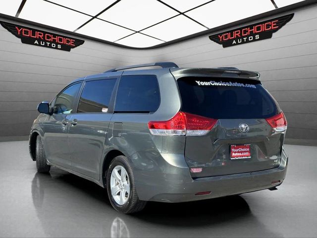 2014 Toyota Sienna LE 8 Passenger 4dr Mini Van - 22936980 - 2