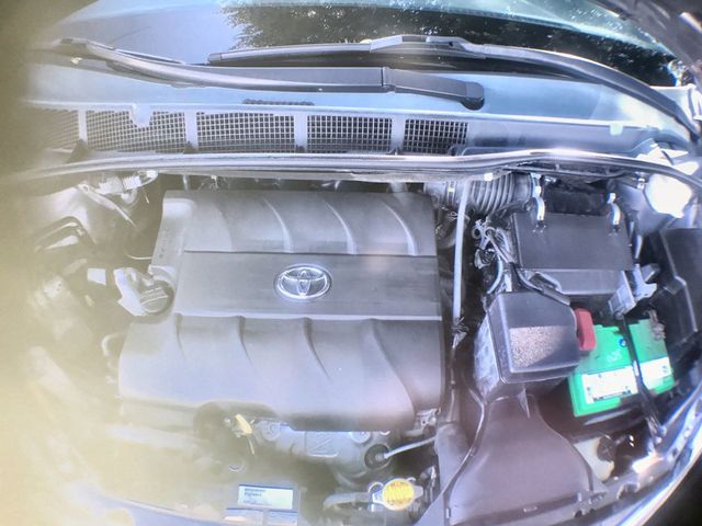2014 Toyota Sienna XLE - 22907276 - 10