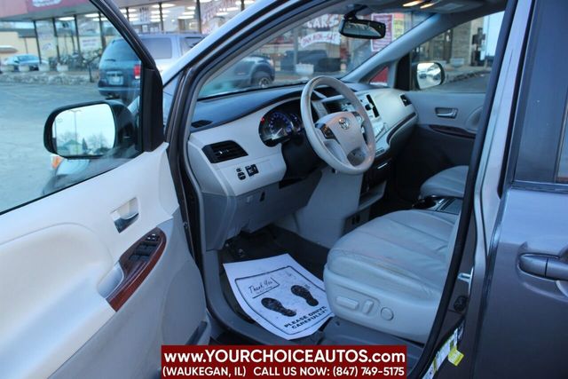 2014 Toyota Sienna XLE 7 Passenger Auto Access Seat 4dr Mini Van - 22213635 - 14