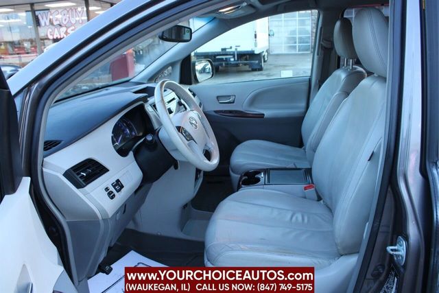 2014 Toyota Sienna XLE 7 Passenger Auto Access Seat 4dr Mini Van - 22213635 - 16